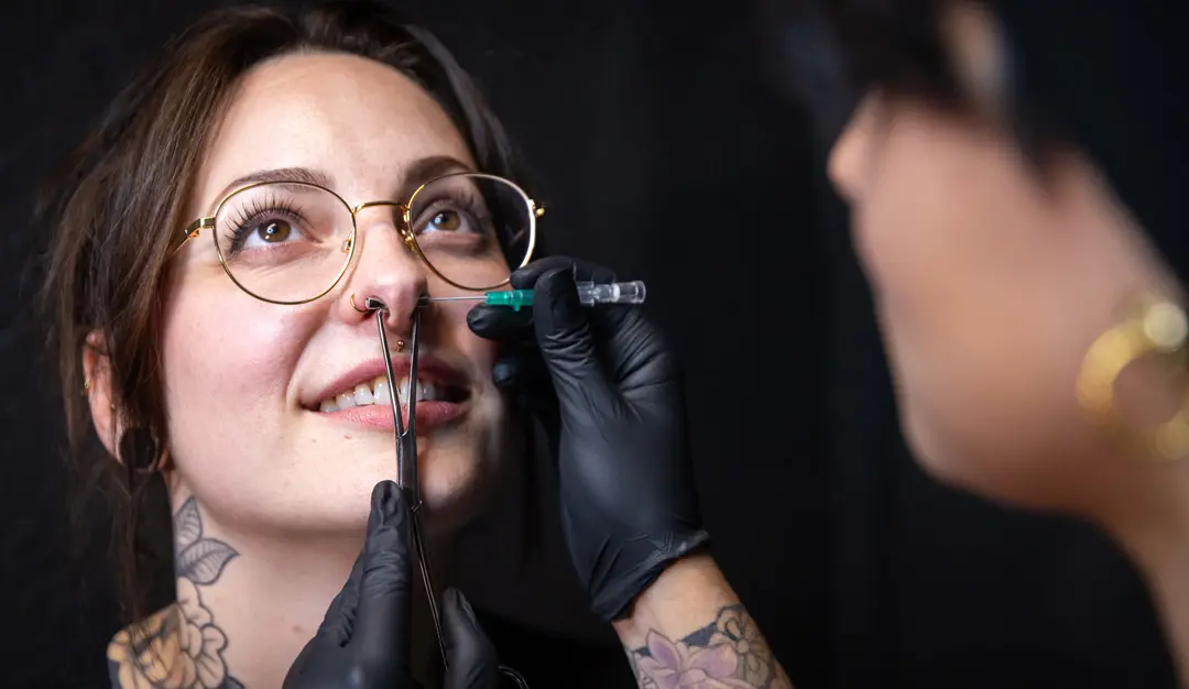 Piercing-Beratung im Skin City Studio in Ahrensburg